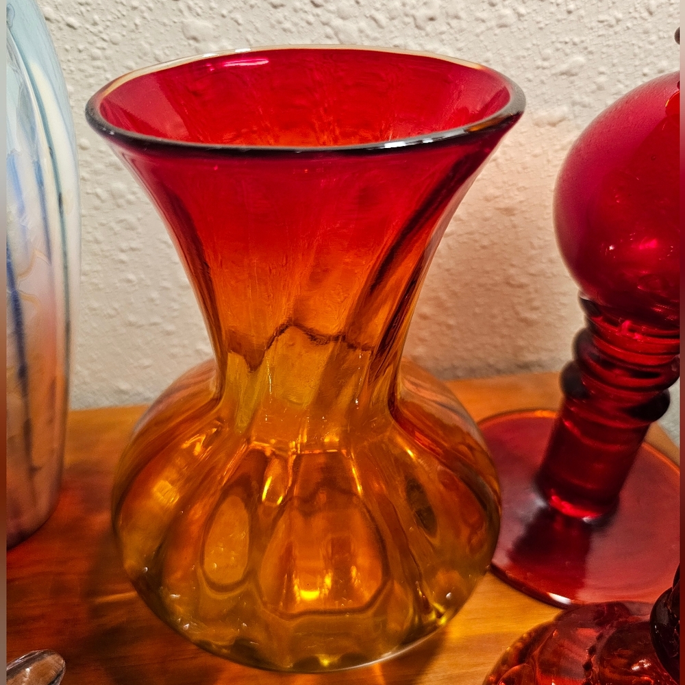 Blenko Glowy Amberina Glass Vase